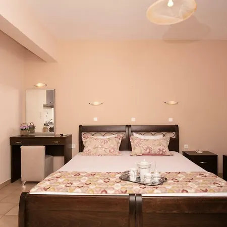 Dryades Apartments&studios Apartamento