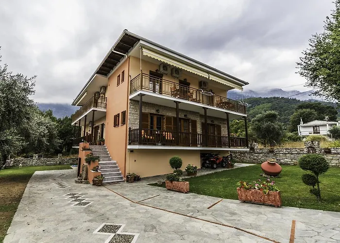 Dryades & Apartamento Skala Potamias